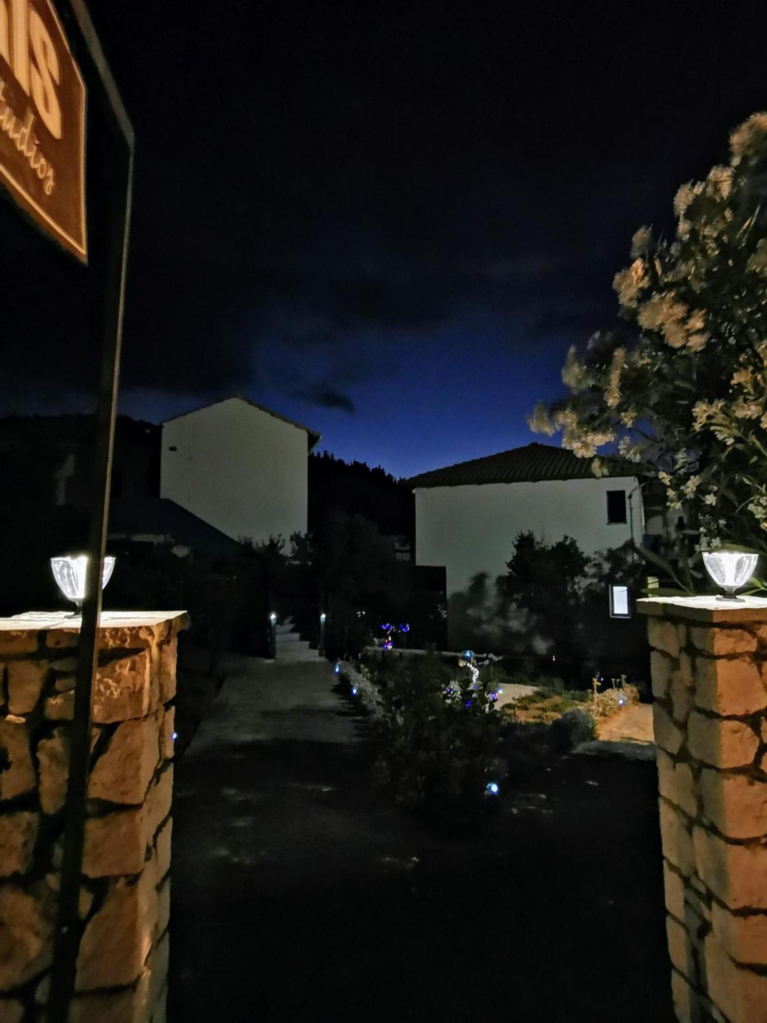 Iris Studios Áyios Nikítas Kültér fotó